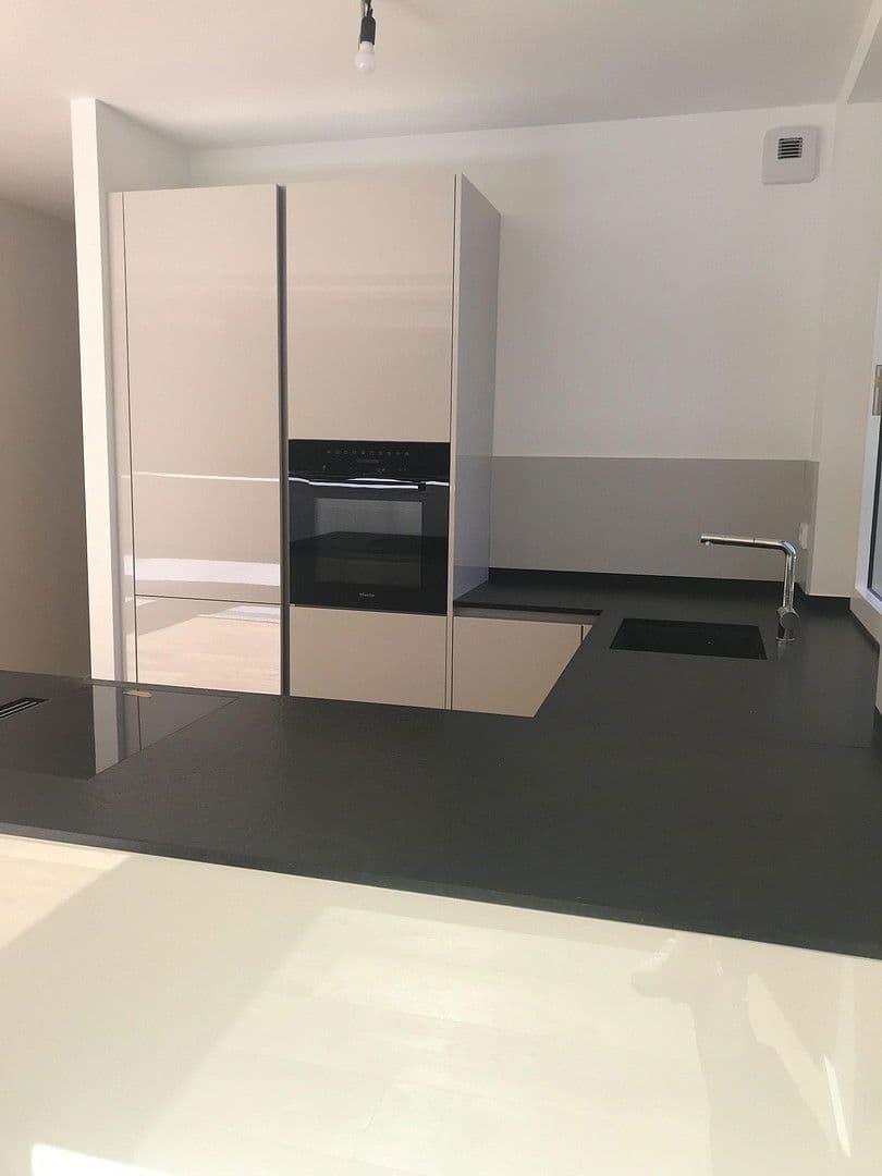 Pronájem bytu 3+1 104 m², Buchschlager Allee 29-33, Dreieich, Hessen Pronájem bytu 3+1 104 m², Buchschlager Allee 29-33, Dreieich, Hessen
