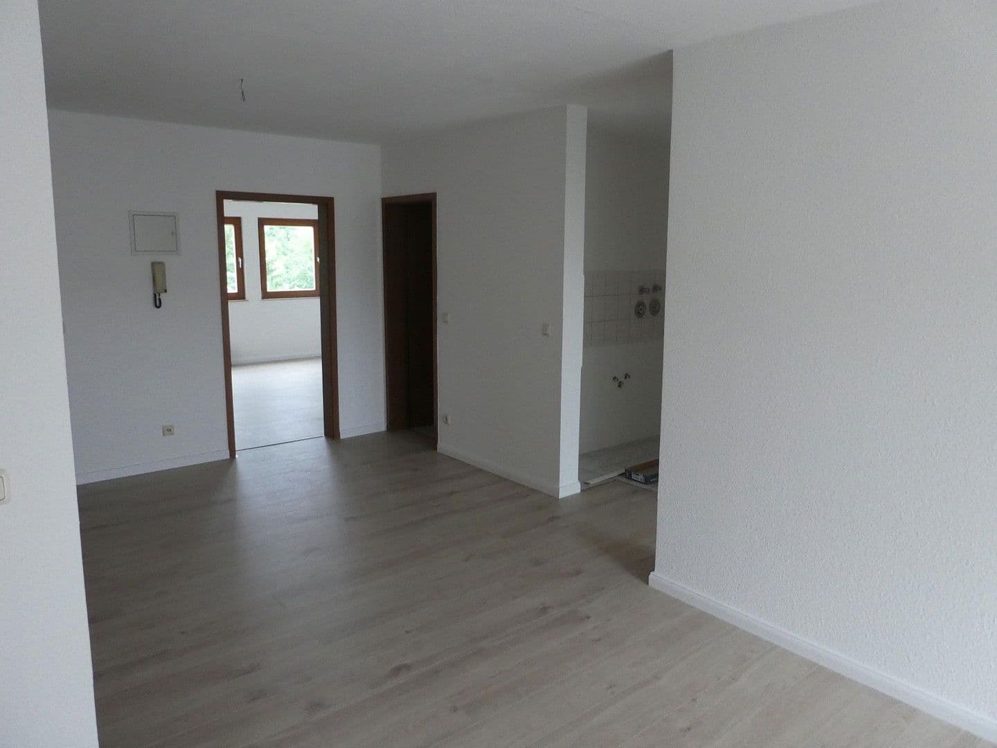 Prodej bytu 3+1 56 m², Am Sonnenhang 48, Freital, Sasko Prodej bytu 3+1 56 m², Am Sonnenhang 48, Freital, Sasko