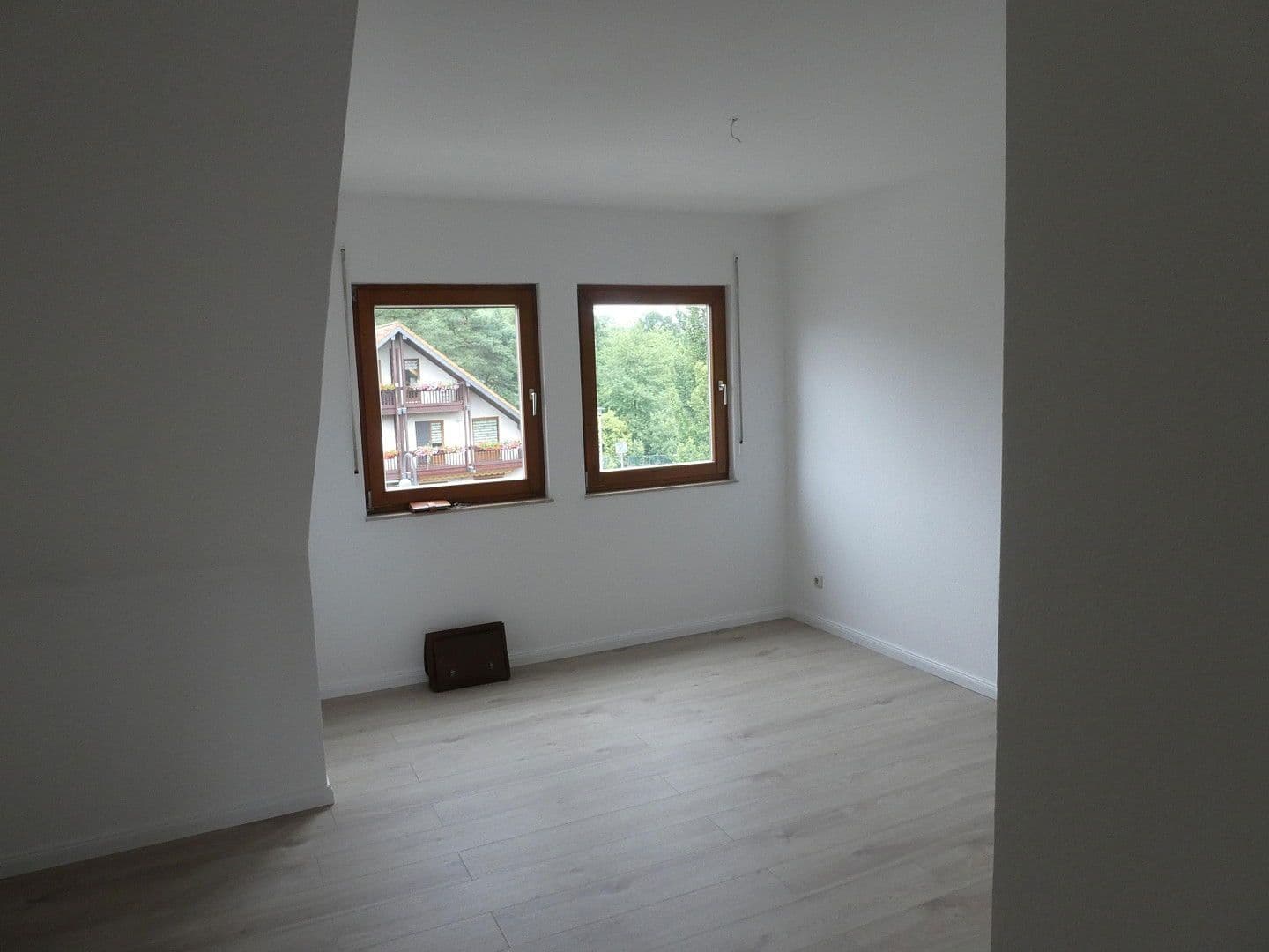 Prodej bytu 3+1 56 m², Am Sonnenhang 48, Freital, Sasko Prodej bytu 3+1 56 m², Am Sonnenhang 48, Freital, Sasko