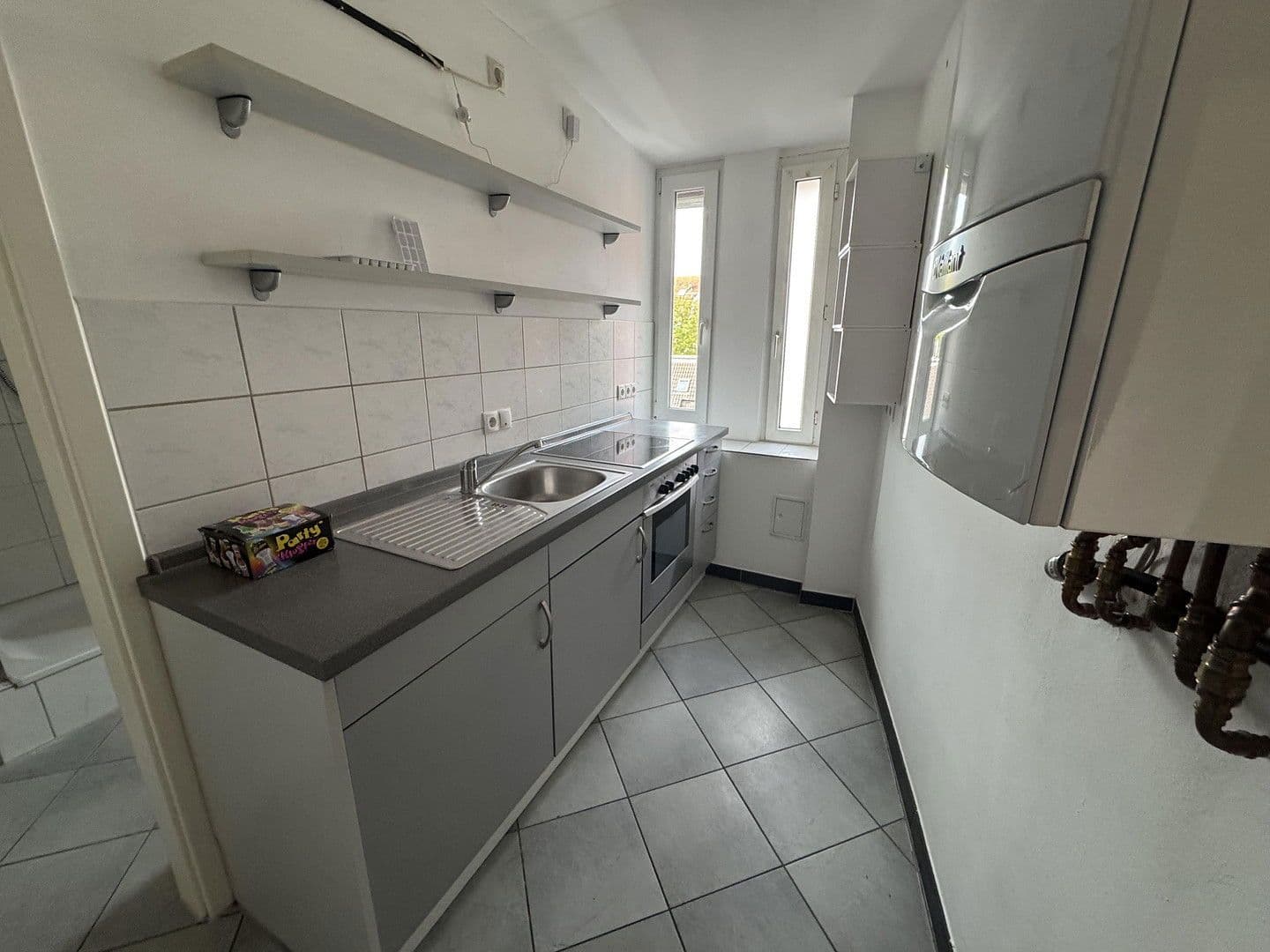 Pronájem bytu 2+1 65 m², Rothenburger Straße 151, Nürnberg, Bavorsko Pronájem bytu 2+1 65 m², Rothenburger Straße 151, Nürnberg, Bavorsko
