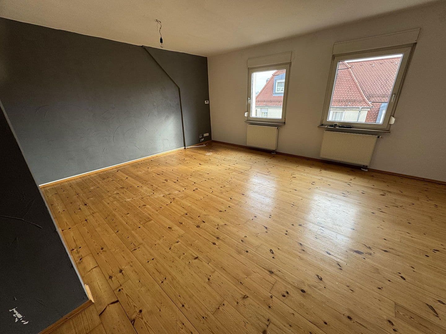 Pronájem bytu 2+1 65 m², Rothenburger Straße 151, Nürnberg, Bavorsko Pronájem bytu 2+1 65 m², Rothenburger Straße 151, Nürnberg, Bavorsko