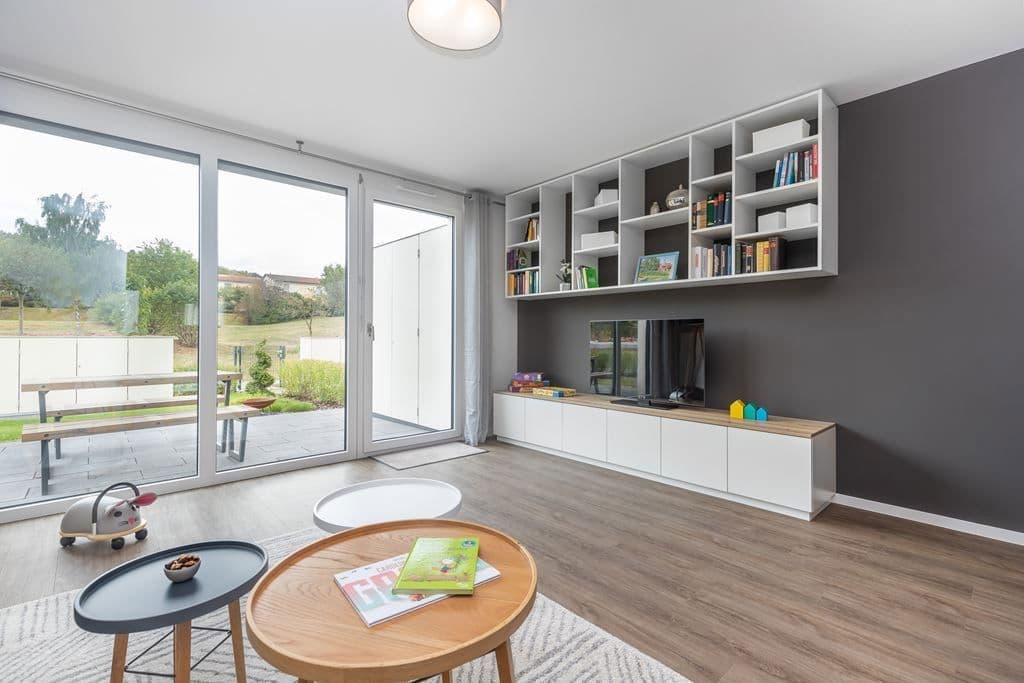 Pronájem domu 145 m², pozemek 187 m², Dresdener Str, Barsinghausen, Dolní Sasko Pronájem domu 145 m², pozemek 187 m², Dresdener Str, Barsinghausen, Dolní Sasko