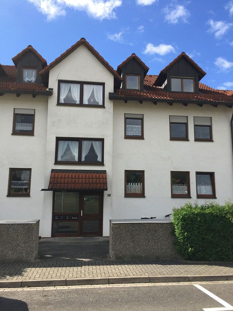 Pronájem bytu 2+1 65 m², Markgrafenstr. 18, Gunzenhausen, Bavorsko Pronájem bytu 2+1 65 m², Markgrafenstr. 18, Gunzenhausen, Bavorsko