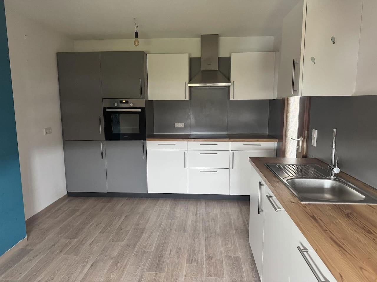 Pronájem bytu 2+1 65 m², Markgrafenstr. 18, Gunzenhausen, Bavorsko Pronájem bytu 2+1 65 m², Markgrafenstr. 18, Gunzenhausen, Bavorsko