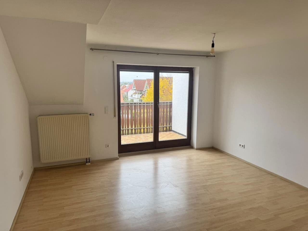 Pronájem bytu 2+1 65 m², Markgrafenstr. 18, Gunzenhausen, Bavorsko Pronájem bytu 2+1 65 m², Markgrafenstr. 18, Gunzenhausen, Bavorsko