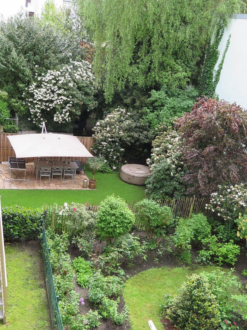 Pronájem bytu 1+1 31 m², Schwanenwik 40, Hamburg-Uhlenhorst, Hamburg Pronájem bytu 1+1 31 m², Schwanenwik 40, Hamburg-Uhlenhorst, Hamburg