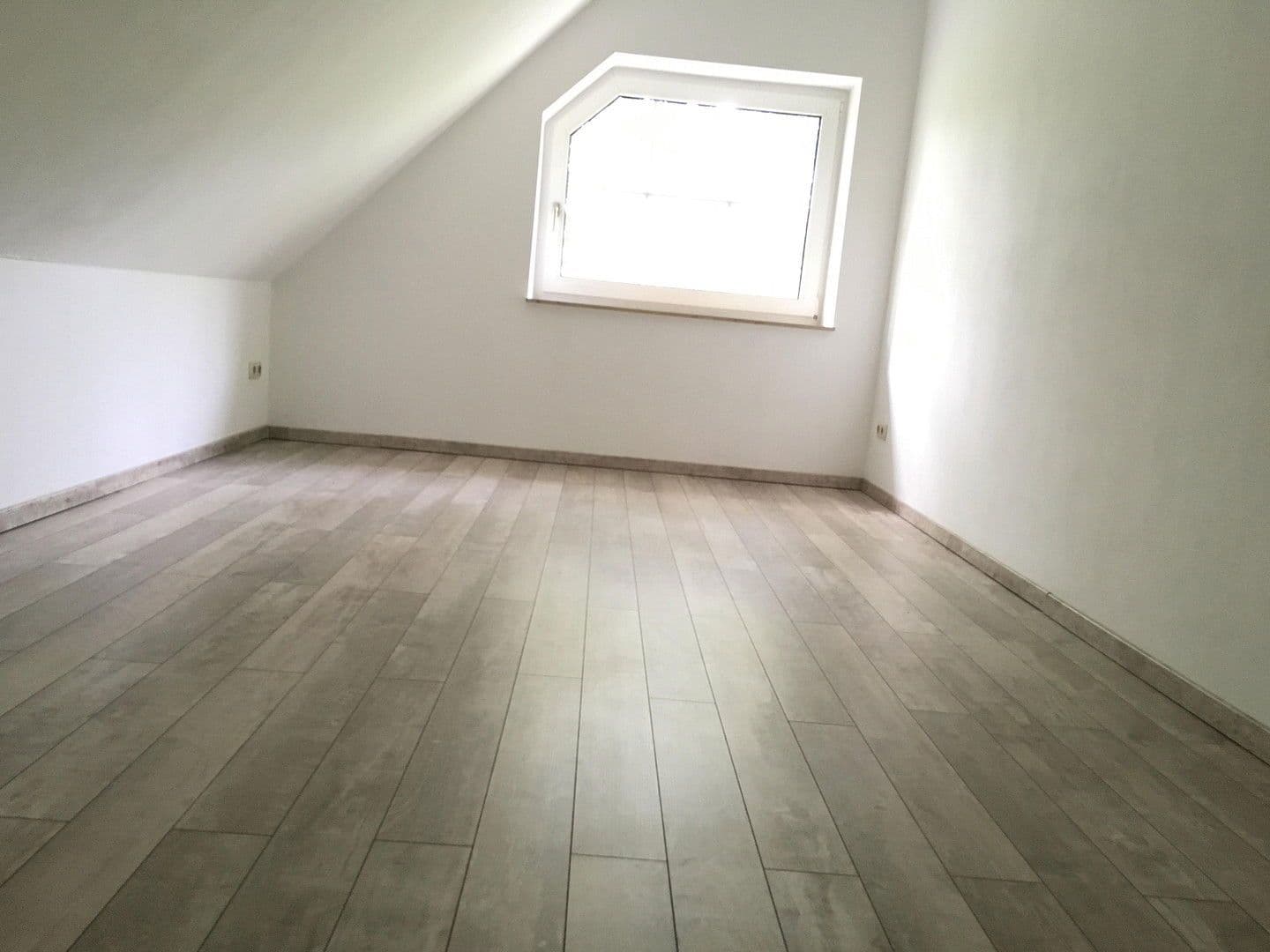 Pronájem bytu 2+kk 77 m², Hainholzweg, Hamburg, Hamburg Pronájem bytu 2+kk 77 m², Hainholzweg, Hamburg, Hamburg