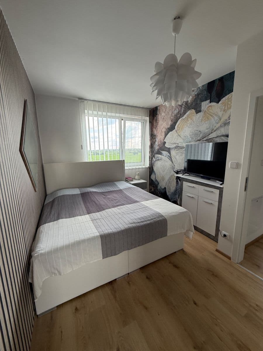 Prodej domu 114 m², pozemek 294 m², Pivoňková, Zlonín, Středočeský kraj Prodej domu 114 m², pozemek 294 m², Pivoňková, Zlonín, Středočeský kraj