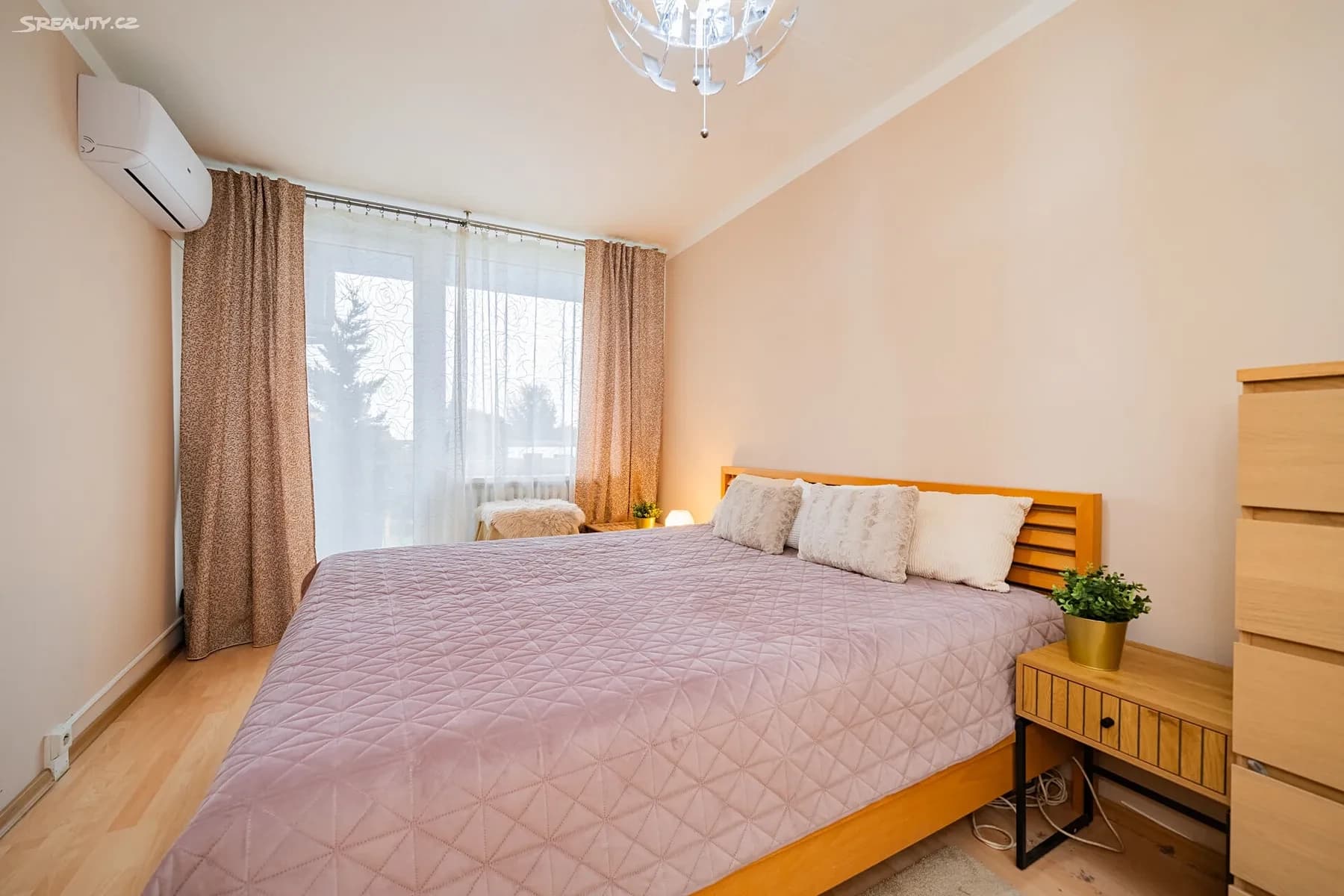 Pronájem bytu 2+kk 44 m², Veltruská, Praha, Praha Pronájem bytu 2+kk 44 m², Veltruská, Praha, Praha