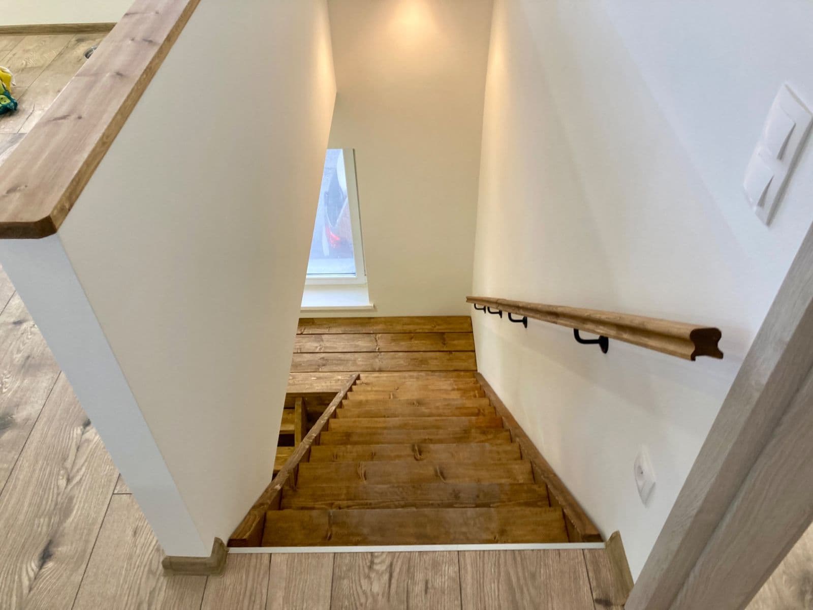 Prodej bytu 3+1 75 m², Dlouhá, Karlovy Vary, Karlovarský kraj Prodej bytu 3+1 75 m², Dlouhá, Karlovy Vary, Karlovarský kraj