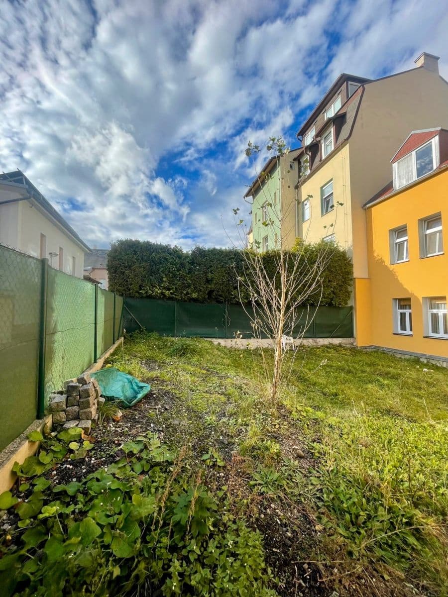 Prodej bytu 3+1 75 m², Dlouhá, Karlovy Vary, Karlovarský kraj Prodej bytu 3+1 75 m², Dlouhá, Karlovy Vary, Karlovarský kraj