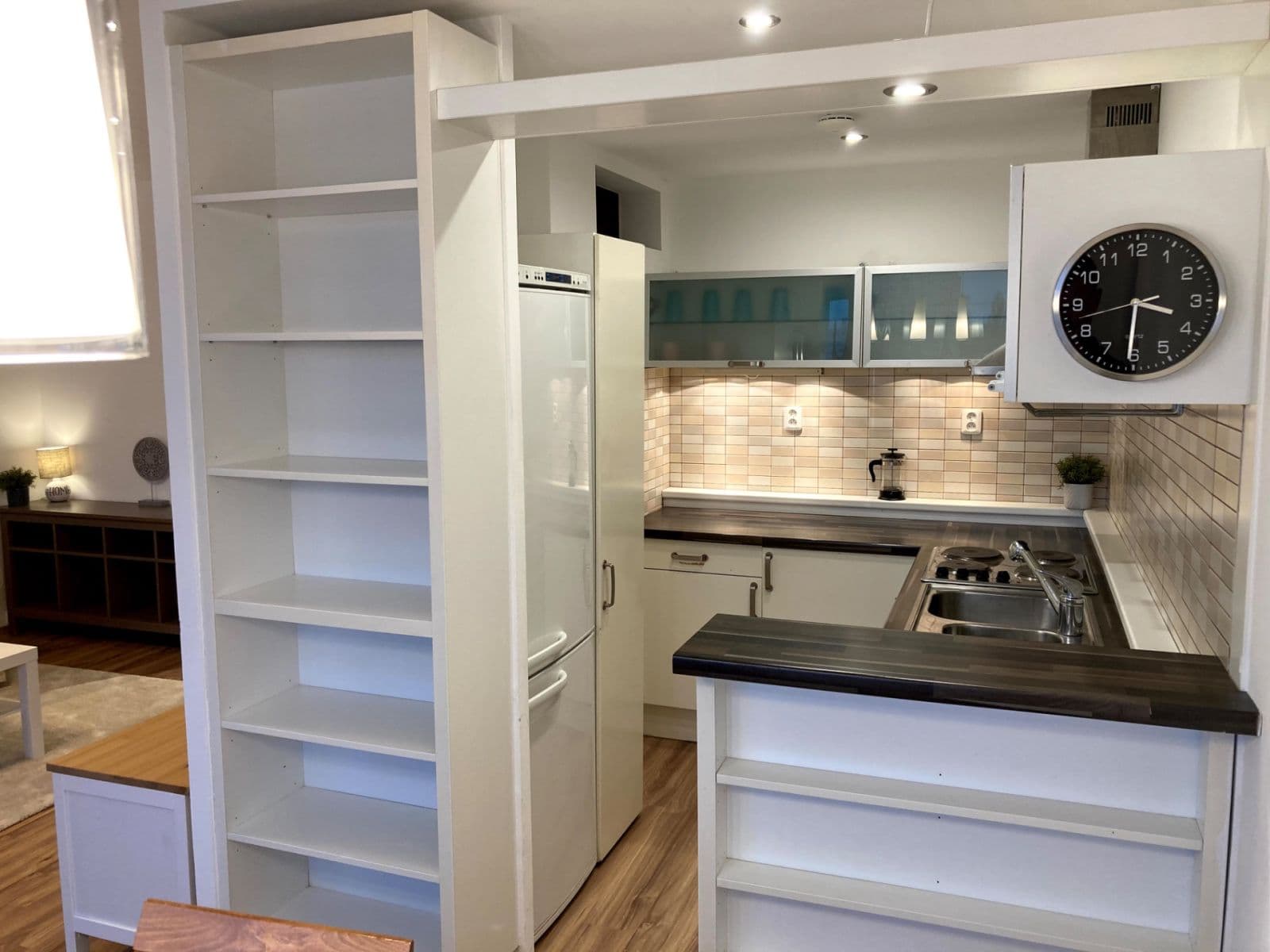 Prodej bytu 3+1 81 m², U Jezera, Praha, Praha Prodej bytu 3+1 81 m², U Jezera, Praha, Praha