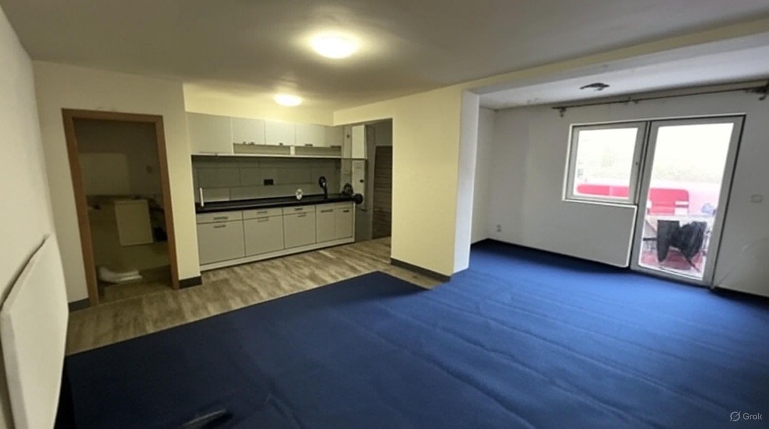 Pronájem bytu 1+kk 44 m², Štechova, Slaný, Středočeský kraj Pronájem bytu 1+kk 44 m², Štechova, Slaný, Středočeský kraj