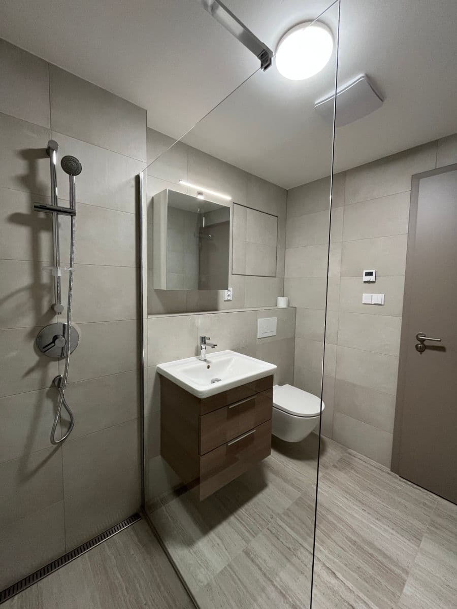 Pronájem bytu 2+kk 56 m², třída Generála Píky, Brno, Jihomoravský kraj Pronájem bytu 2+kk 56 m², třída Generála Píky, Brno, Jihomoravský kraj