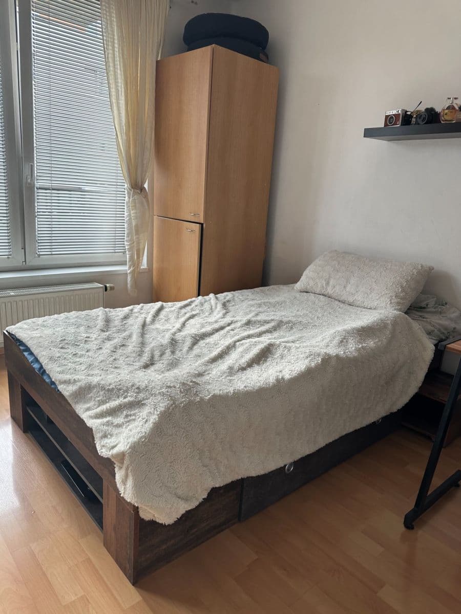 Pronájem bytu 1+1 39 m², Počernická, Praha, Praha Pronájem bytu 1+1 39 m², Počernická, Praha, Praha