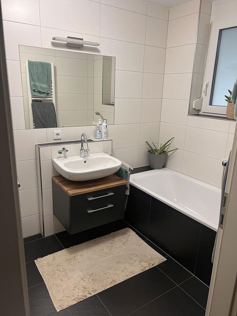 Prodej bytu 3+1 74 m², Kappeläckerstr. 1, Crailsheim, Bádensko-Württembersko Prodej bytu 3+1 74 m², Kappeläckerstr. 1, Crailsheim, Bádensko-Württembersko