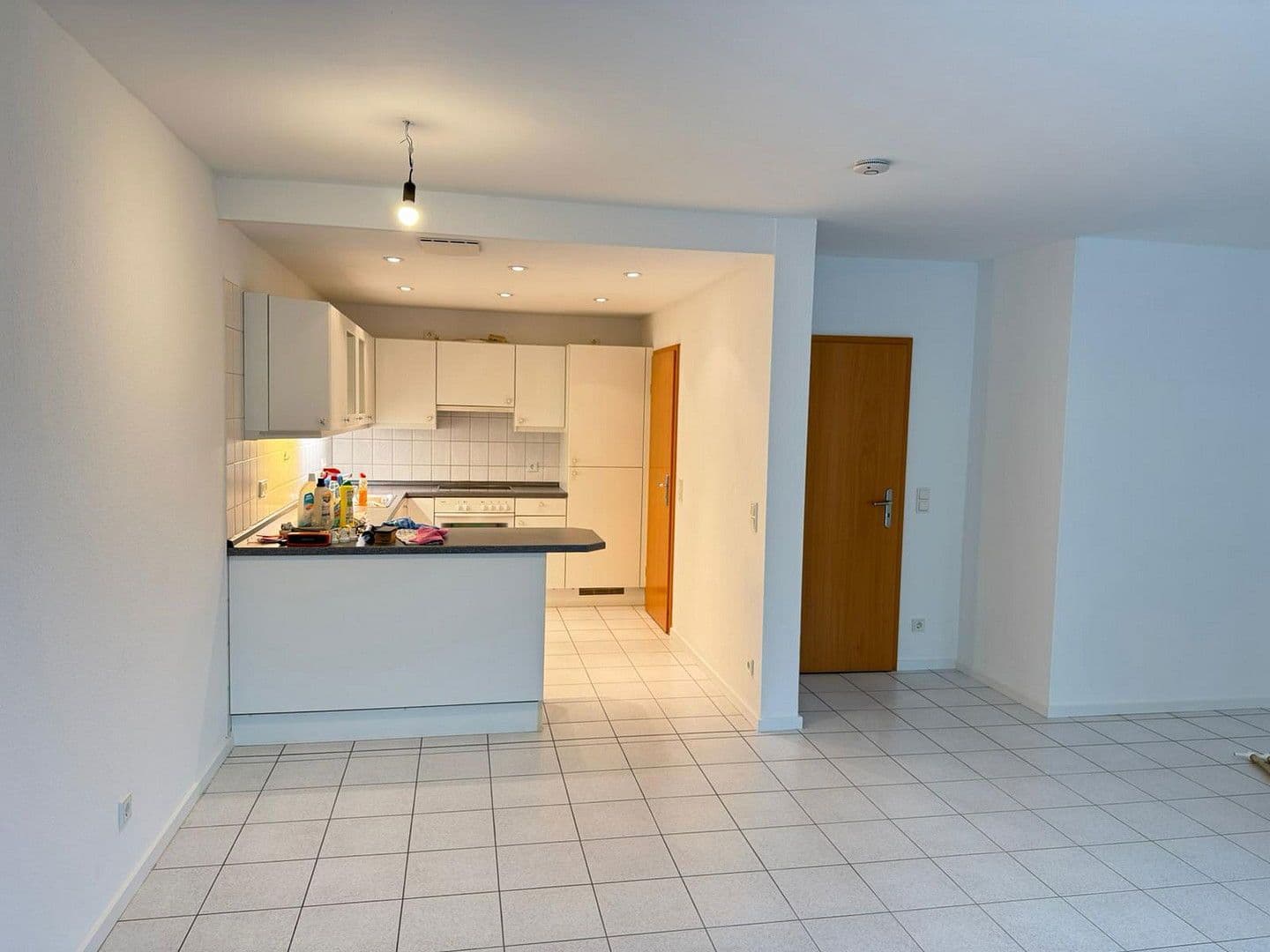 Pronájem bytu 3+1 105 m², Bad Neuenahr-Ahrweiler, Porýní-Falc Pronájem bytu 3+1 105 m², Bad Neuenahr-Ahrweiler, Porýní-Falc