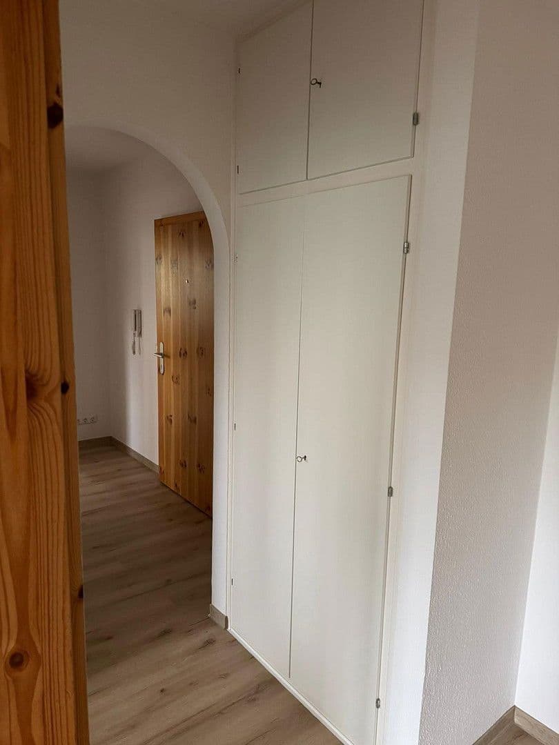Pronájem bytu 3+1 74 m², Hochheim, Hessen Pronájem bytu 3+1 74 m², Hochheim, Hessen