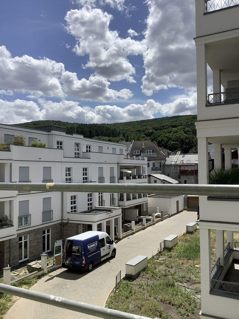 Pronájem bytu 2+1 73 m², Bad Neuenahr-Ahrweiler, Porýní-Falc Pronájem bytu 2+1 73 m², Bad Neuenahr-Ahrweiler, Porýní-Falc