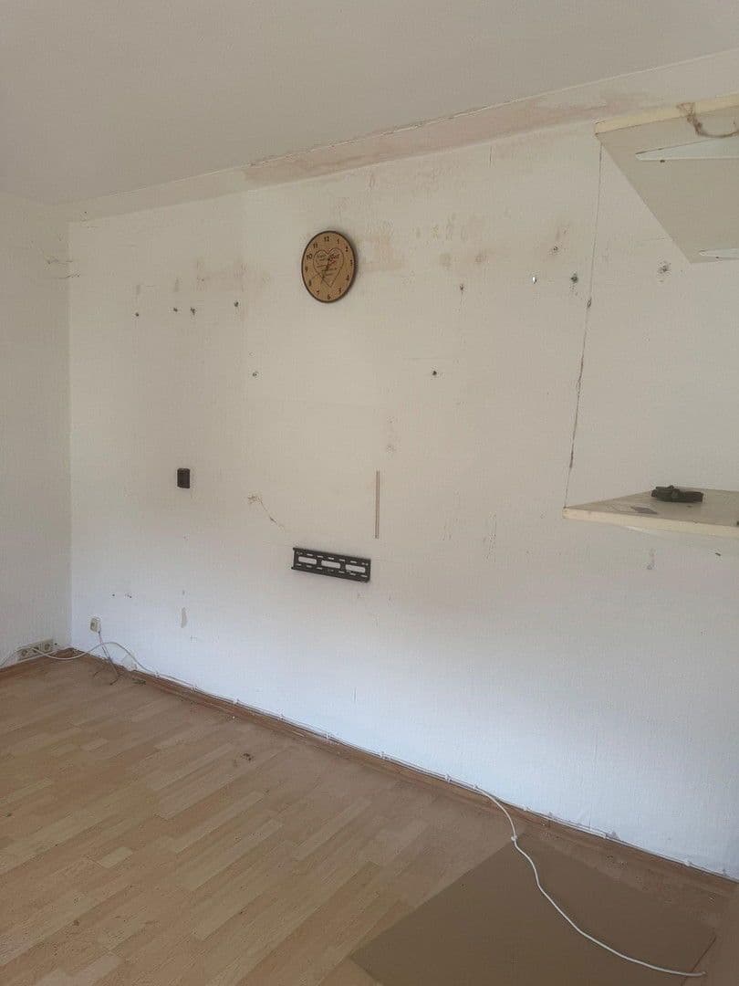 Prodej domu 125 m², pozemek 194 m², Rensdorfstrasse 19, Neunkirchen, Severní Porýní-Vestfálsko Prodej domu 125 m², pozemek 194 m², Rensdorfstrasse 19, Neunkirchen, Severní Porýní-Vestfálsko