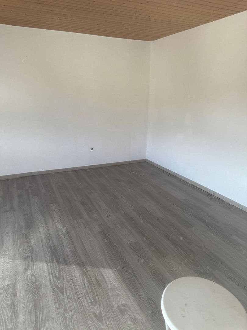 Prodej domu 125 m², pozemek 194 m², Rensdorfstrasse 19, Neunkirchen, Severní Porýní-Vestfálsko Prodej domu 125 m², pozemek 194 m², Rensdorfstrasse 19, Neunkirchen, Severní Porýní-Vestfálsko