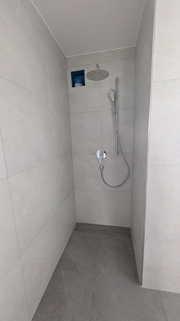 Pronájem bytu 3+1 88 m², Rutesheimerstr. 12, Sindelfingen, Bádensko-Württembersko Pronájem bytu 3+1 88 m², Rutesheimerstr. 12, Sindelfingen, Bádensko-Württembersko
