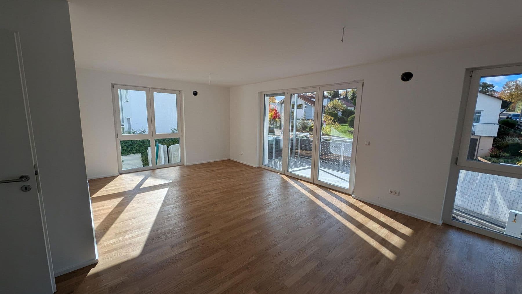 Pronájem bytu 3+1 88 m², Rutesheimerstr. 12, Sindelfingen, Bádensko-Württembersko Pronájem bytu 3+1 88 m², Rutesheimerstr. 12, Sindelfingen, Bádensko-Württembersko