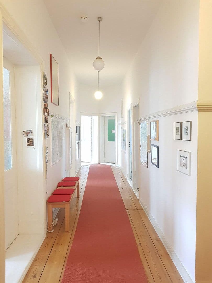 Prodej bytu 7+1 219 m², Berlin, Berlín Prodej bytu 7+1 219 m², Berlin, Berlín