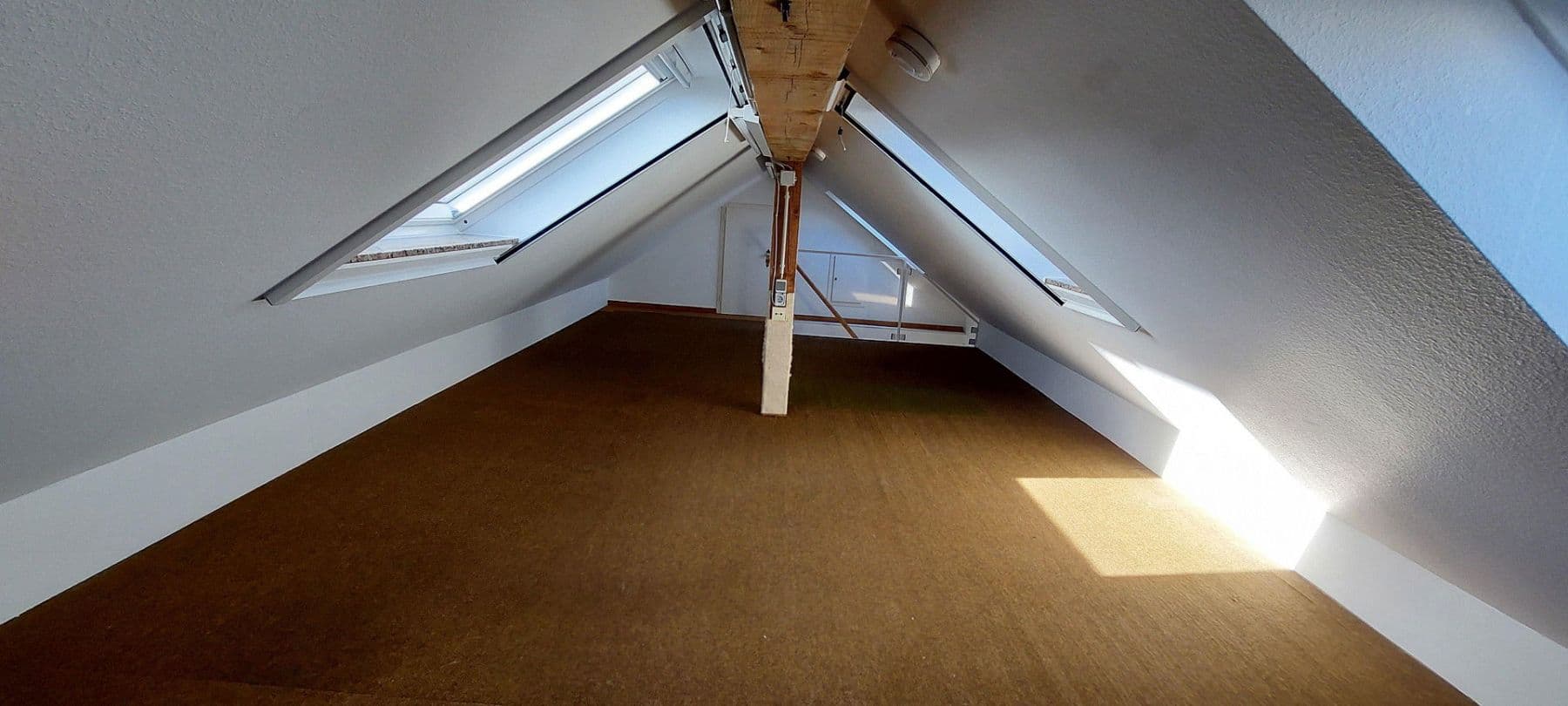 Pronájem bytu 2+1 117 m², Ratingen, Severní Porýní-Vestfálsko Pronájem bytu 2+1 117 m², Ratingen, Severní Porýní-Vestfálsko