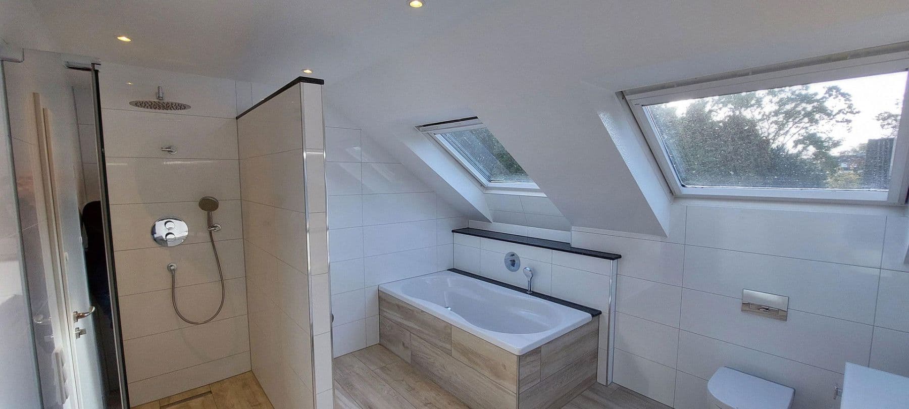 Pronájem bytu 2+1 117 m², Ratingen, Severní Porýní-Vestfálsko Pronájem bytu 2+1 117 m², Ratingen, Severní Porýní-Vestfálsko