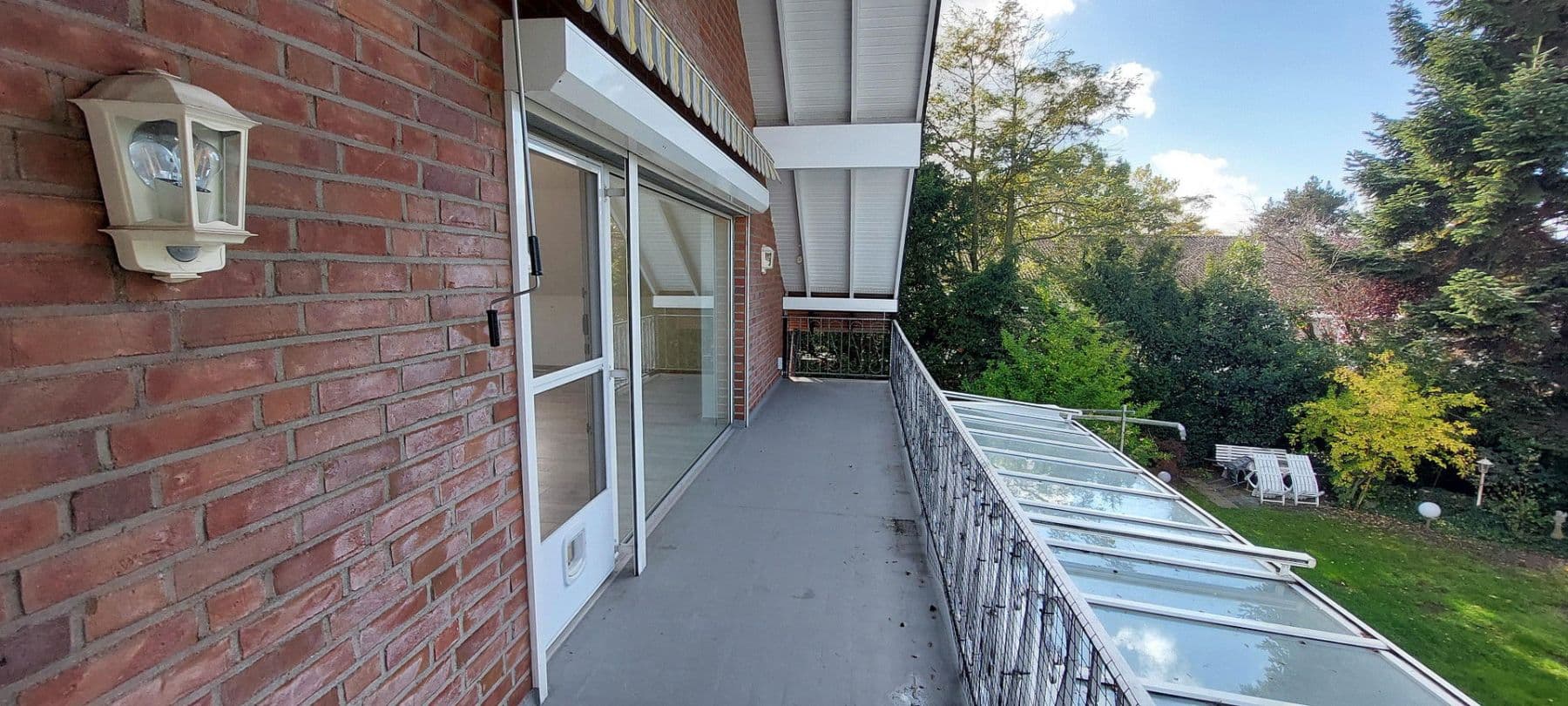 Pronájem bytu 2+1 117 m², Ratingen, Severní Porýní-Vestfálsko Pronájem bytu 2+1 117 m², Ratingen, Severní Porýní-Vestfálsko