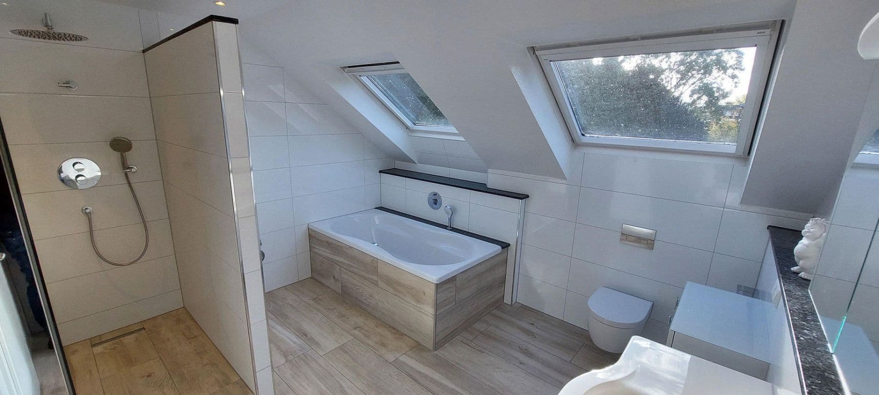 Pronájem bytu 2+1 117 m², Ratingen, Severní Porýní-Vestfálsko Pronájem bytu 2+1 117 m², Ratingen, Severní Porýní-Vestfálsko