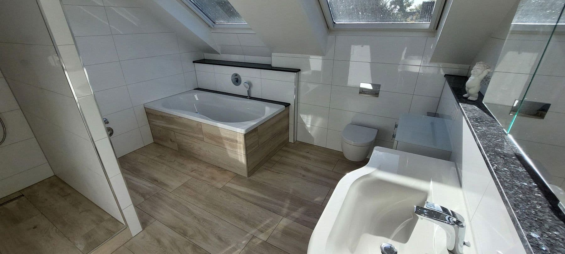 Pronájem bytu 2+1 117 m², Ratingen, Severní Porýní-Vestfálsko Pronájem bytu 2+1 117 m², Ratingen, Severní Porýní-Vestfálsko