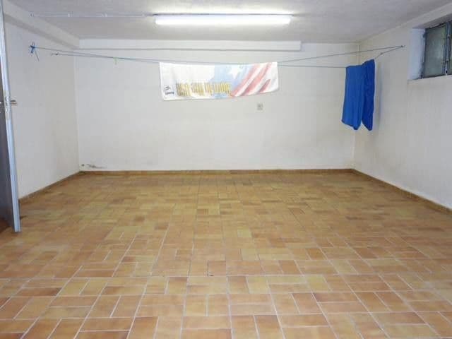 Pronájem bytu 3+1 95 m², Hansenweg 75, Frankfurt, Hessen Pronájem bytu 3+1 95 m², Hansenweg 75, Frankfurt, Hessen