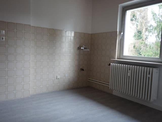 Pronájem bytu 3+1 95 m², Hansenweg 75, Frankfurt, Hessen Pronájem bytu 3+1 95 m², Hansenweg 75, Frankfurt, Hessen