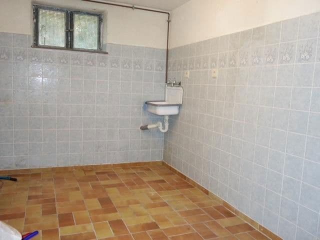 Pronájem bytu 3+1 95 m², Hansenweg 75, Frankfurt, Hessen Pronájem bytu 3+1 95 m², Hansenweg 75, Frankfurt, Hessen