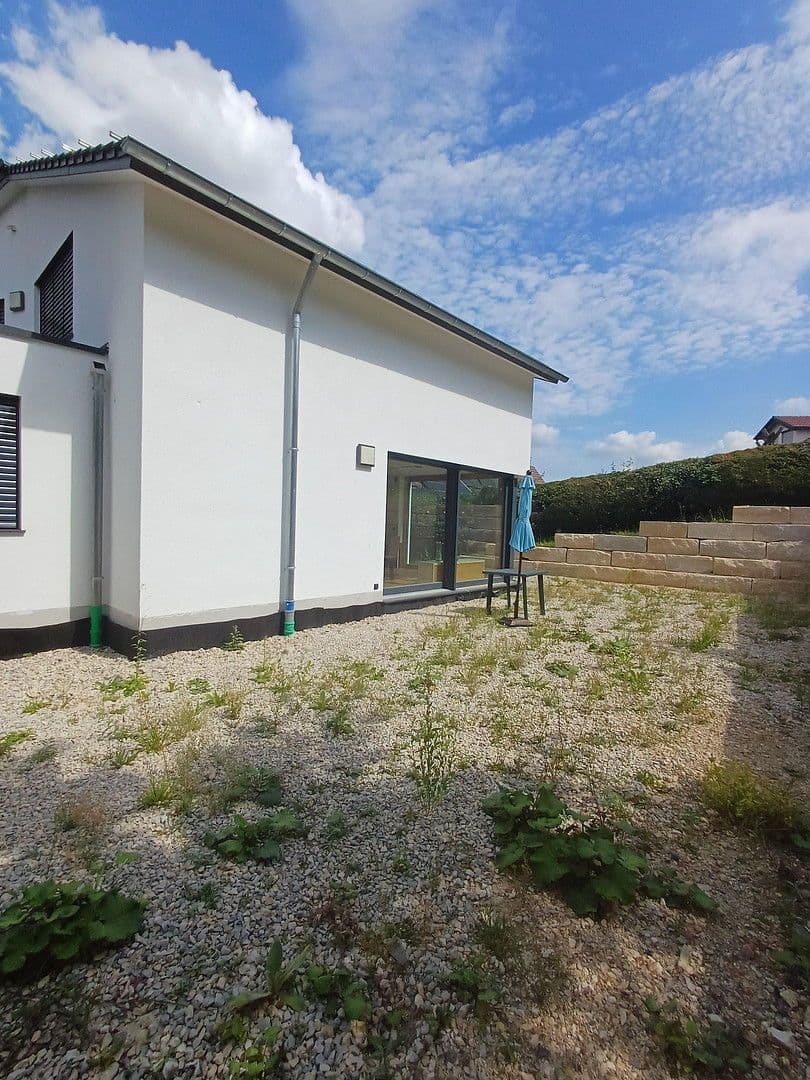 Prodej domu 243 m², pozemek 786 m², Weilheim an der Teck, Bádensko-Württembersko Prodej domu 243 m², pozemek 786 m², Weilheim an der Teck, Bádensko-Württembersko