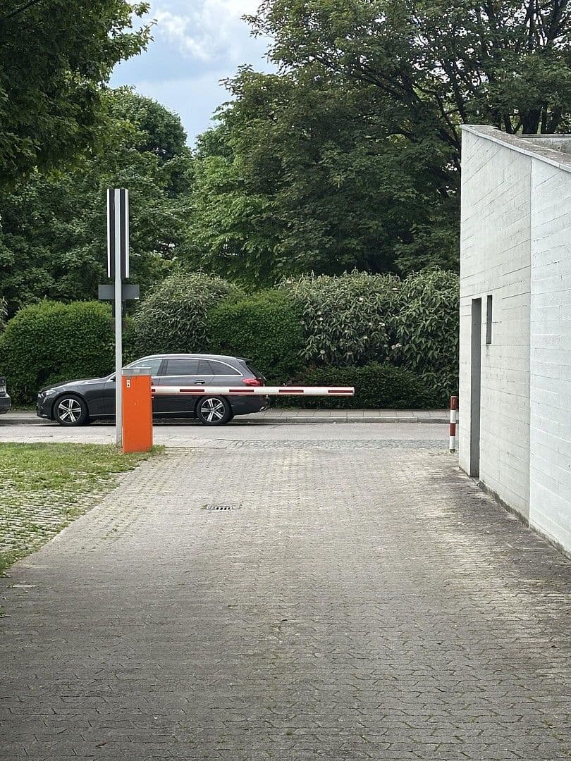 Pronájem bytu 1+1 45 m², München, Bavorsko Pronájem bytu 1+1 45 m², München, Bavorsko