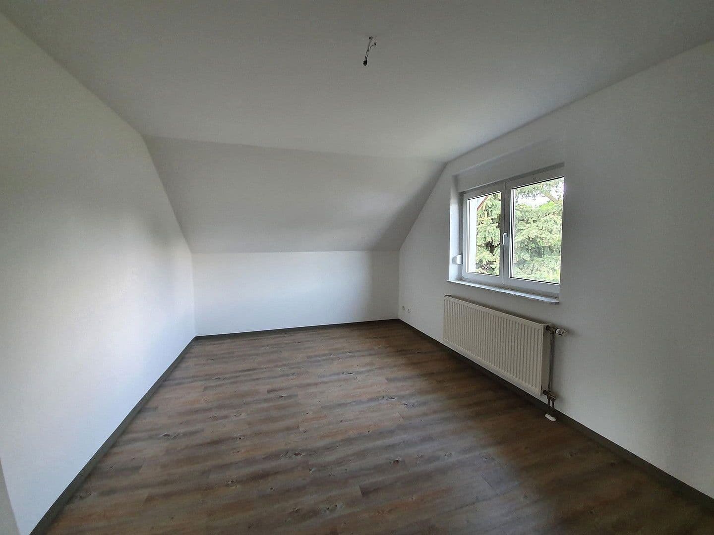 Pronájem domu 130 m², pozemek 570 m², Finsterwalde, Braniborsko Pronájem domu 130 m², pozemek 570 m², Finsterwalde, Braniborsko