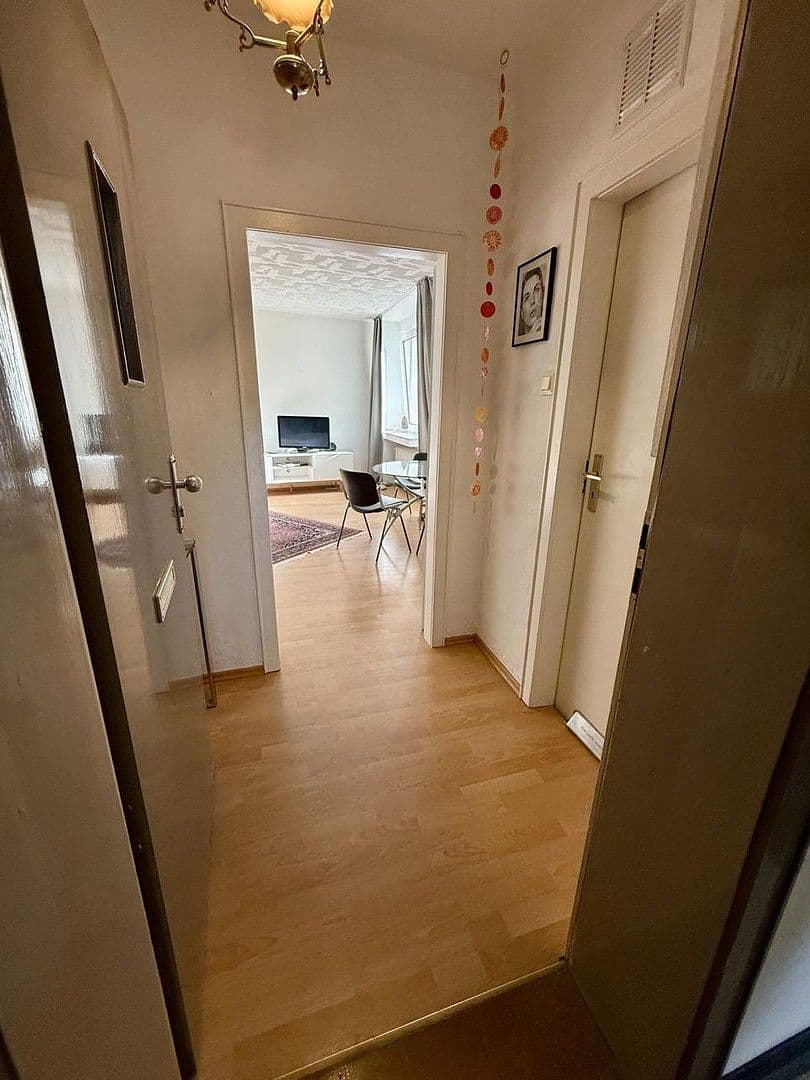 Pronájem bytu 1+1 43 m², Hannover, Dolní Sasko Pronájem bytu 1+1 43 m², Hannover, Dolní Sasko