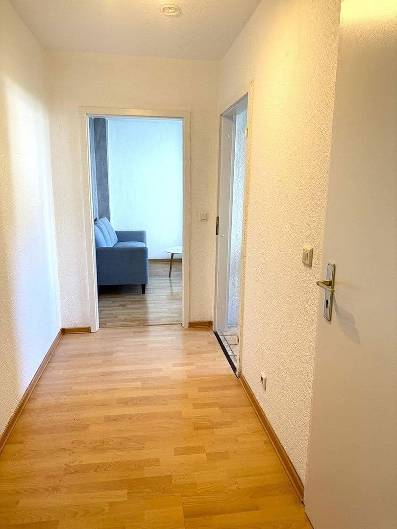 Pronájem bytu 1+1 30 m², Langenhagen, Dolní Sasko Pronájem bytu 1+1 30 m², Langenhagen, Dolní Sasko
