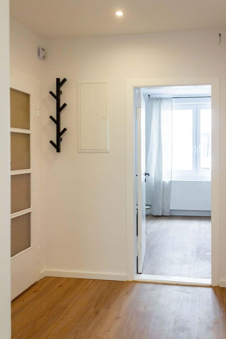 Pronájem bytu 2+1 44 m², Olgastr. 26, Bremen, Bremen Pronájem bytu 2+1 44 m², Olgastr. 26, Bremen, Bremen