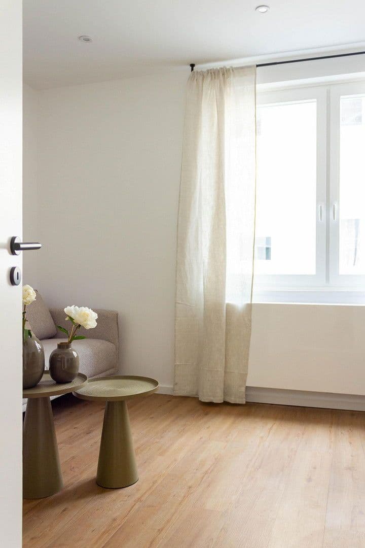 Pronájem bytu 2+1 44 m², Olgastr. 26, Bremen, Bremen Pronájem bytu 2+1 44 m², Olgastr. 26, Bremen, Bremen