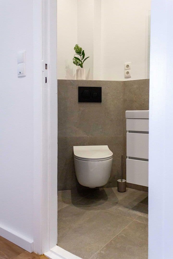 Pronájem bytu 2+1 44 m², Olgastr. 26, Bremen, Bremen Pronájem bytu 2+1 44 m², Olgastr. 26, Bremen, Bremen