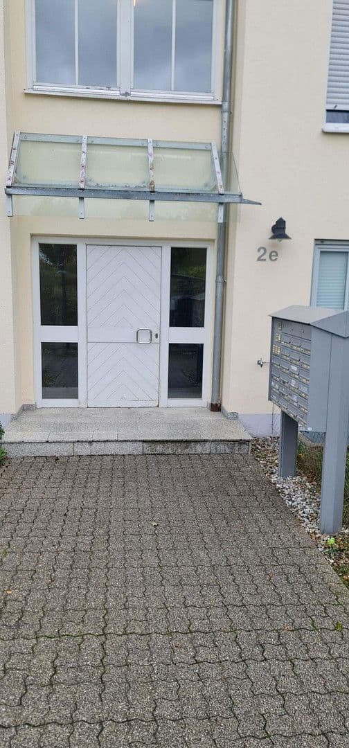 Pronájem bytu 1+1 40 m², bayernstraße 2e, Klosterlechfeld, Bavorsko Pronájem bytu 1+1 40 m², bayernstraße 2e, Klosterlechfeld, Bavorsko