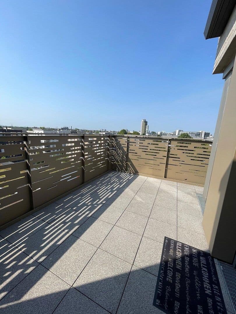 Prodej bytu 5+kk 182 m², Metrostraße 15, Düsseldorf, Severní Porýní-Vestfálsko Prodej bytu 5+kk 182 m², Metrostraße 15, Düsseldorf, Severní Porýní-Vestfálsko