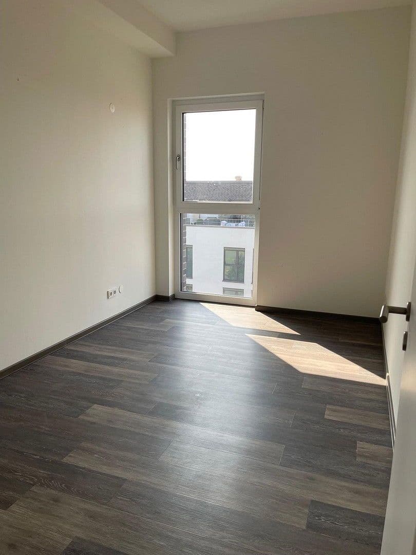 Prodej bytu 5+kk 182 m², Metrostraße 15, Düsseldorf, Severní Porýní-Vestfálsko Prodej bytu 5+kk 182 m², Metrostraße 15, Düsseldorf, Severní Porýní-Vestfálsko