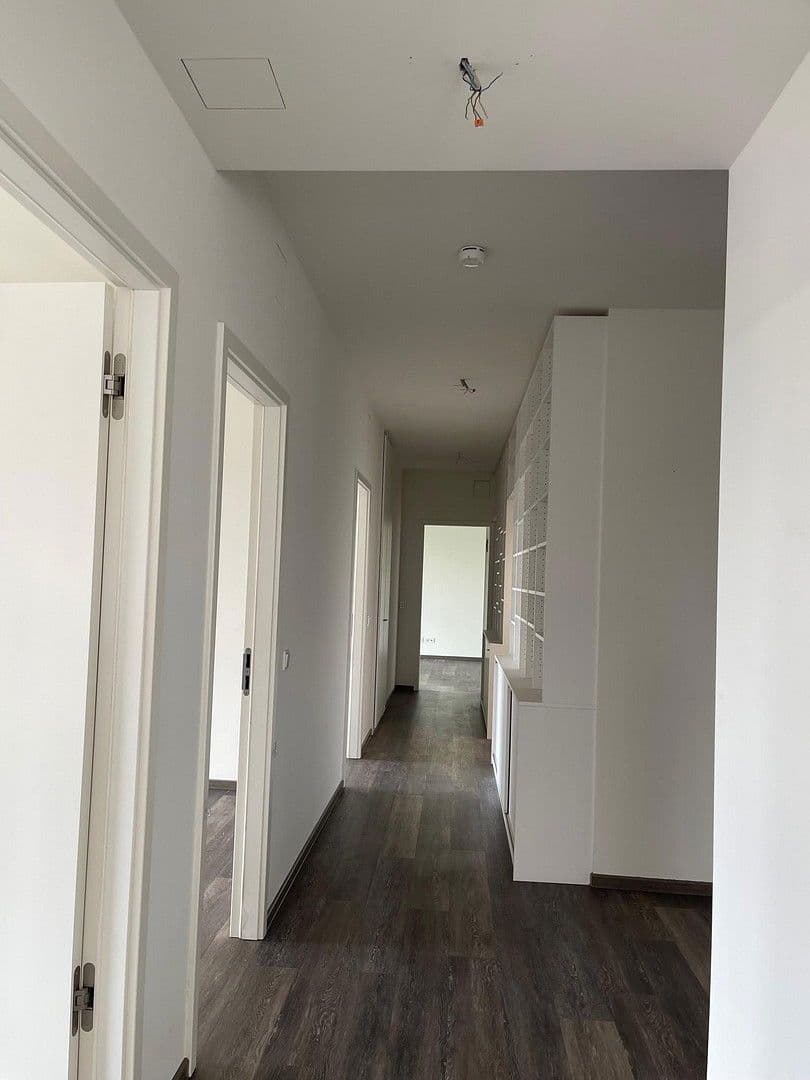 Prodej bytu 5+kk 182 m², Metrostraße 15, Düsseldorf, Severní Porýní-Vestfálsko Prodej bytu 5+kk 182 m², Metrostraße 15, Düsseldorf, Severní Porýní-Vestfálsko