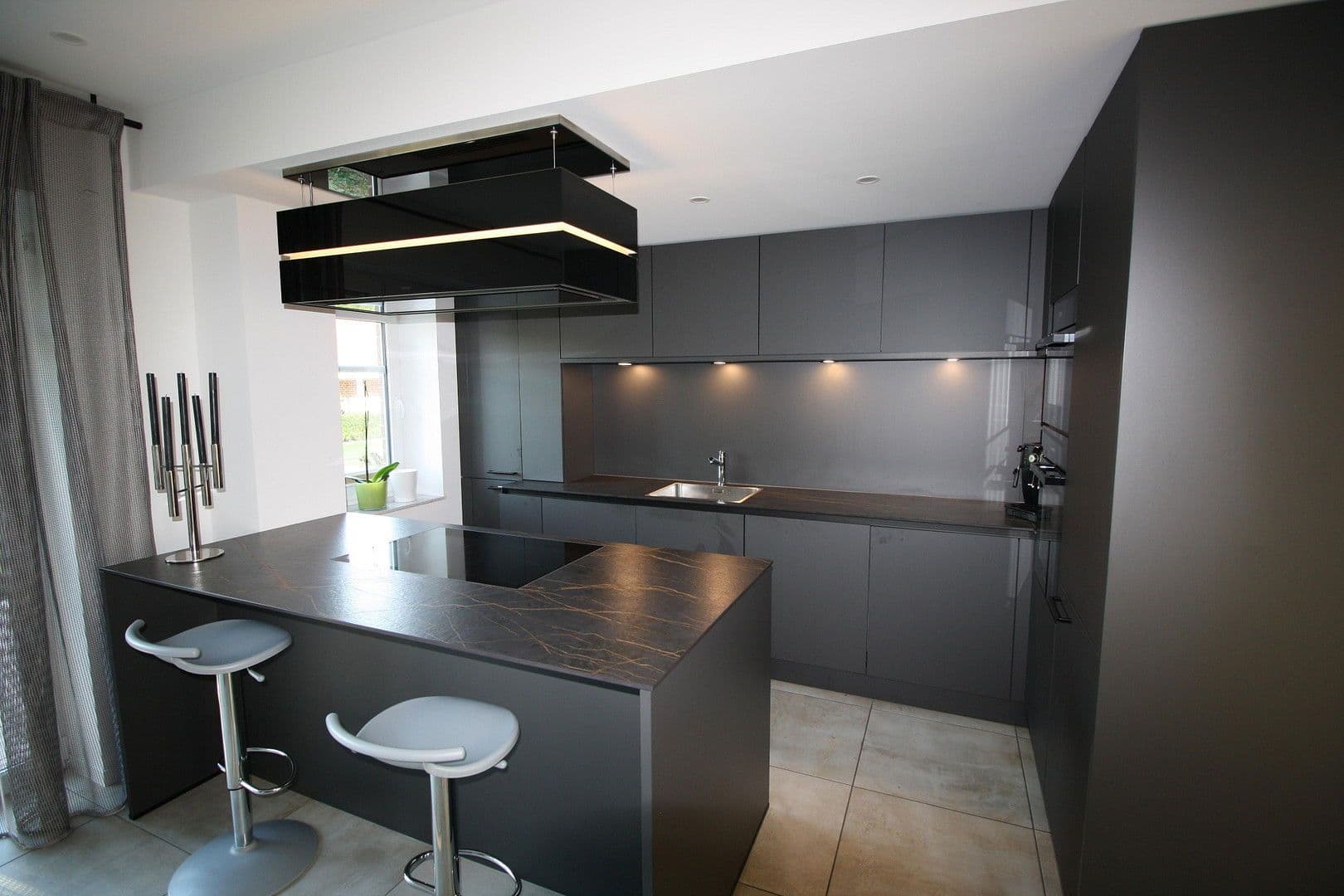 Prodej domu 165 m², pozemek 983 m², Linienweg 5 c, Berumbur, Dolní Sasko Prodej domu 165 m², pozemek 983 m², Linienweg 5 c, Berumbur, Dolní Sasko