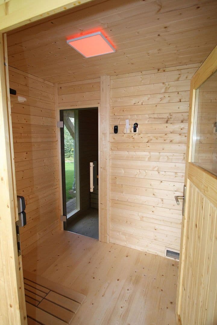 Prodej domu 165 m², pozemek 983 m², Linienweg 5 c, Berumbur, Dolní Sasko Prodej domu 165 m², pozemek 983 m², Linienweg 5 c, Berumbur, Dolní Sasko